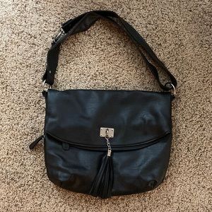 Apt. 9 Black Purse